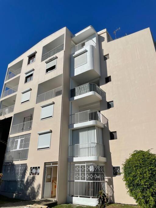 Ferienwohnung T2 Avec Parking - Entierement Climatise - Chez Elo Schoelcher Exterior foto